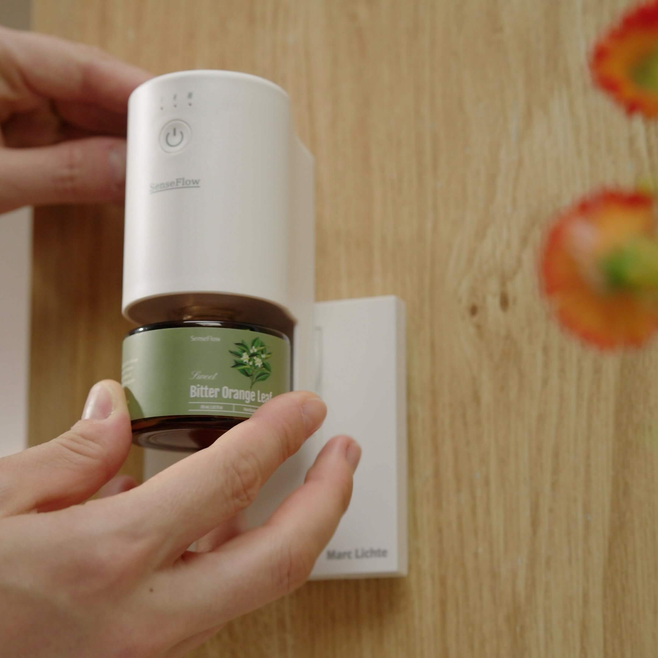 SF101S Smart Fragrance Diffuser – SenseFlow